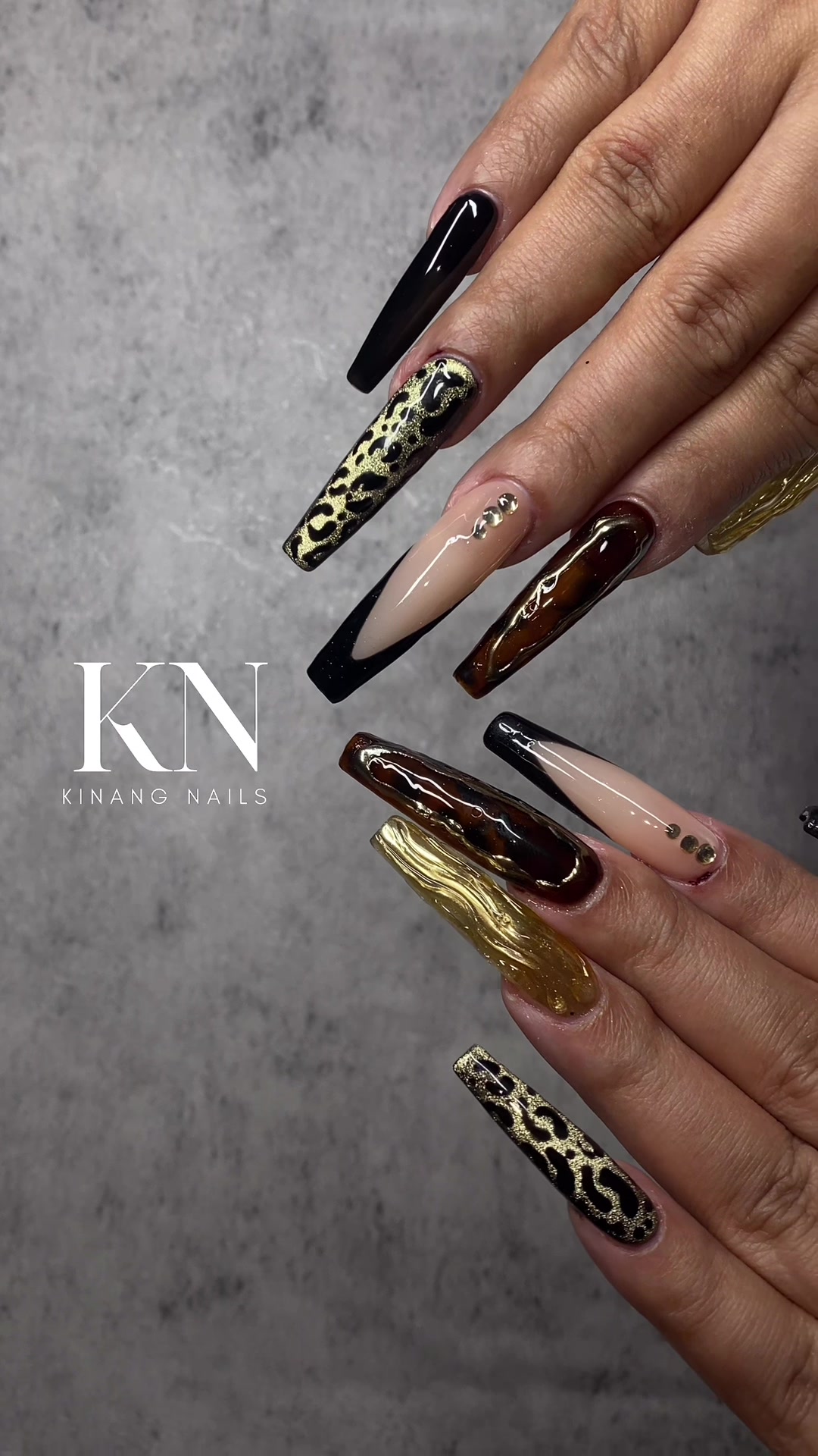 @Nail-artist John friday icaca