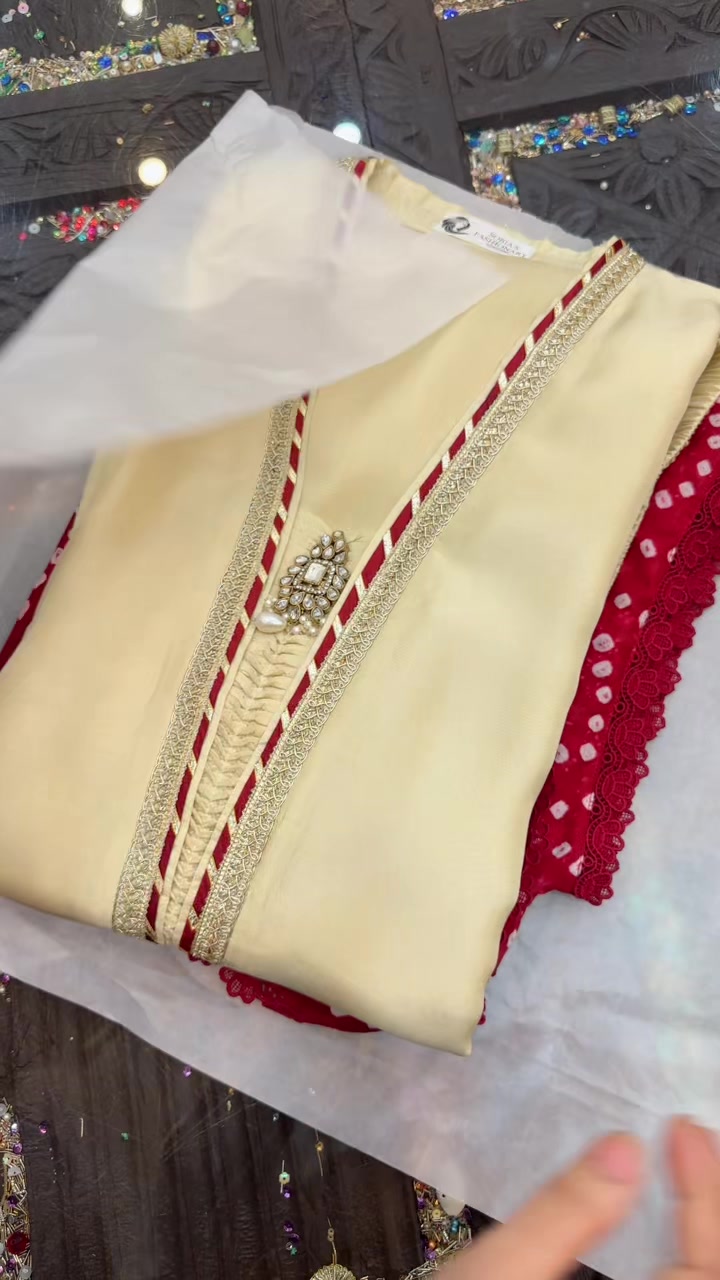 @Sobia Fashionary