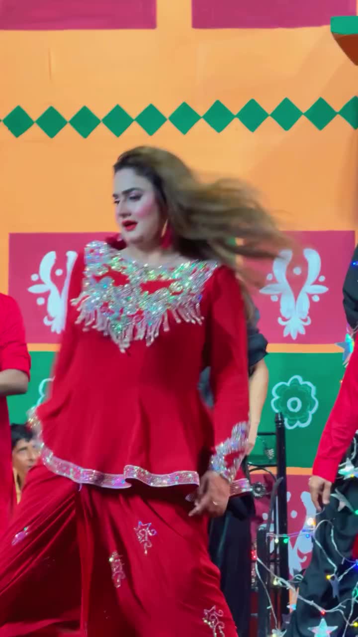 @Stage Mujra