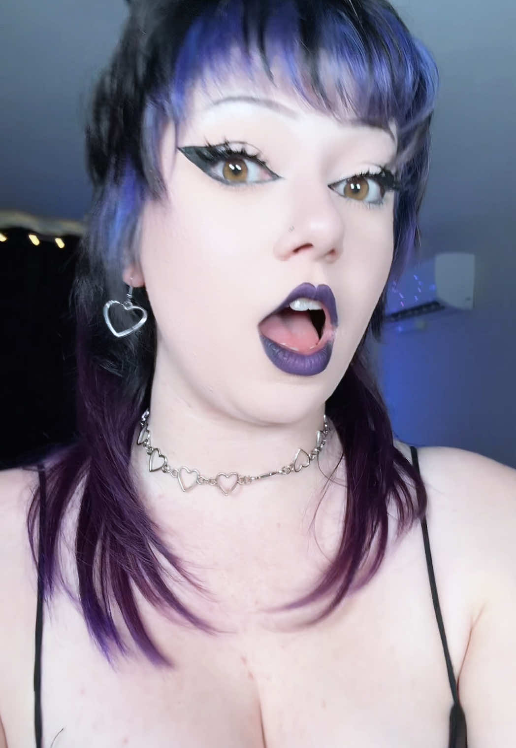 @succubuss.princuss