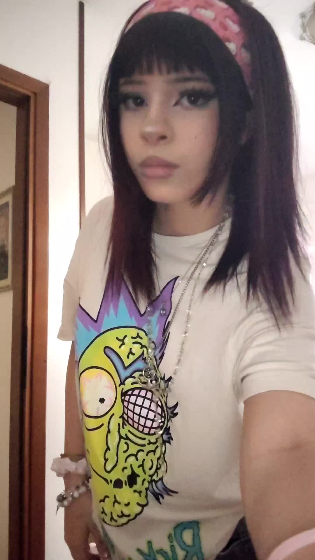 @๐,