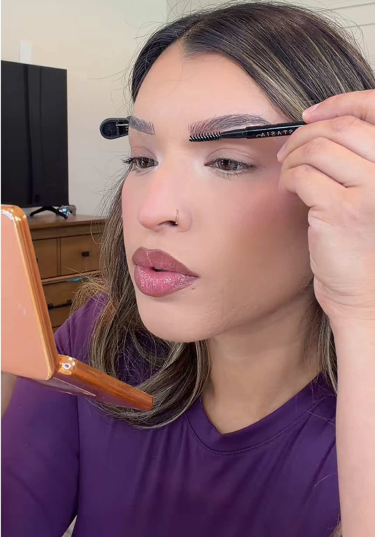 @Ella