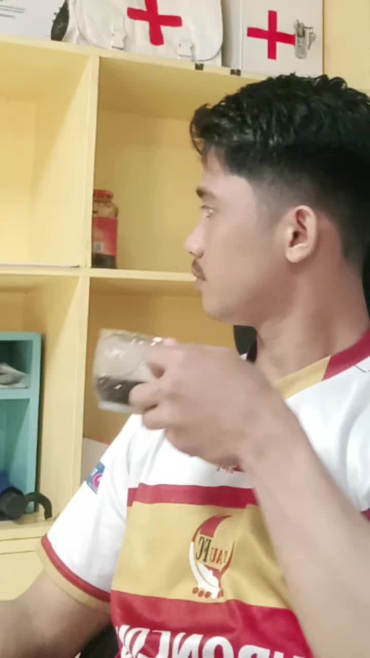 @kumis tipis jo