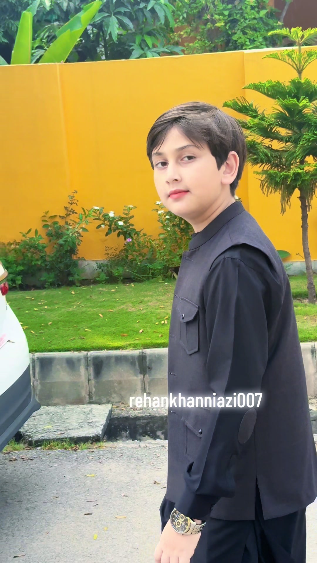 @Rehan Khan Niazi