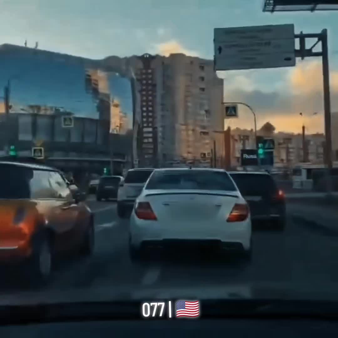 @077 | 🇺🇸