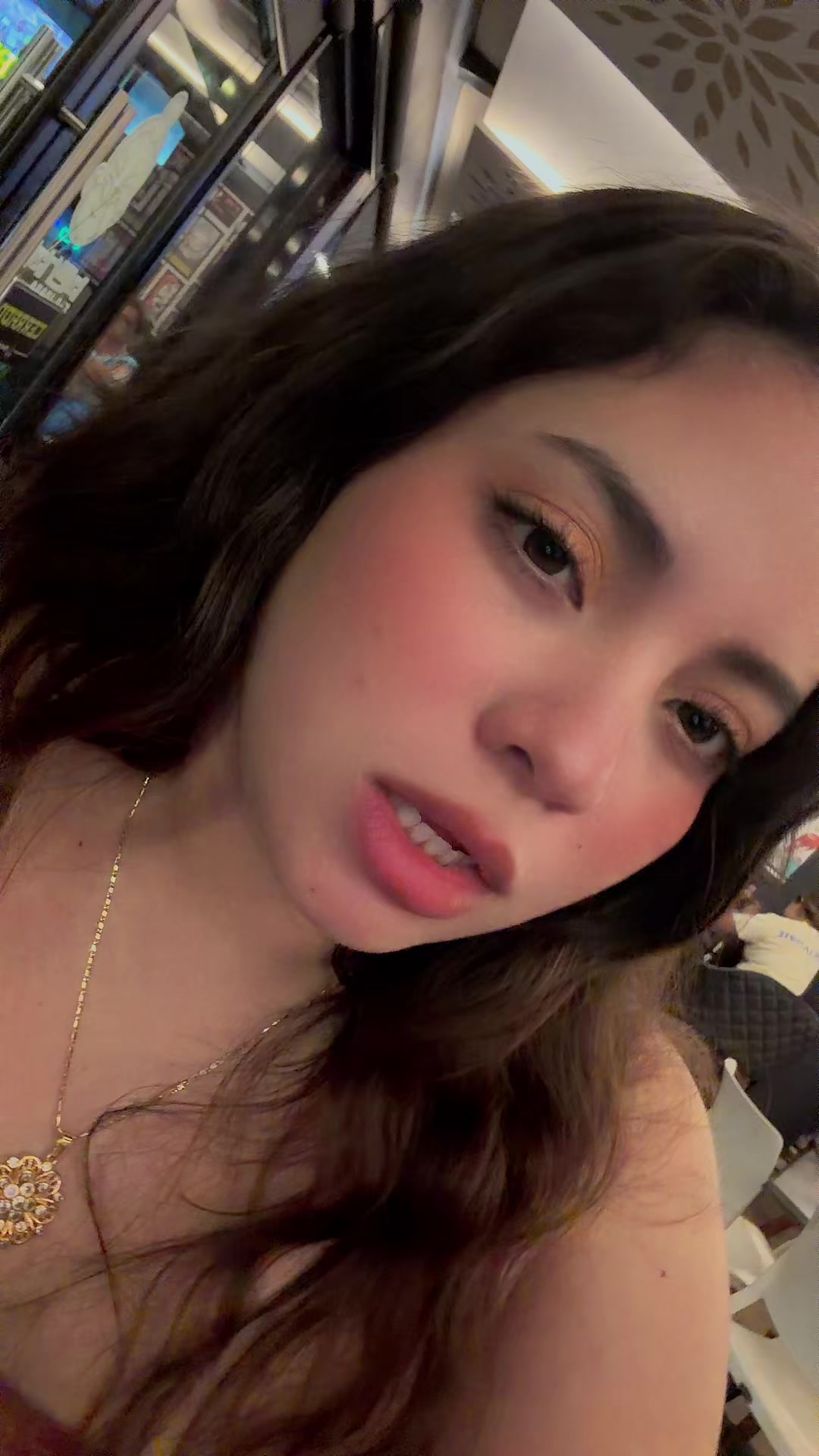 @Jessigomez
