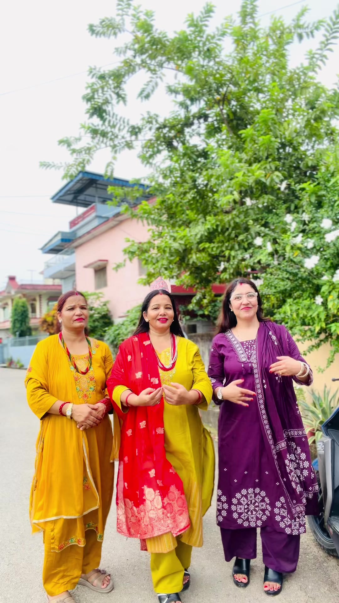 @🦋 Shanti ☘️