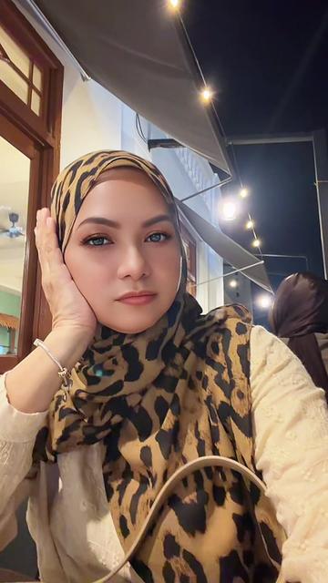 @I'm ROSZZ...