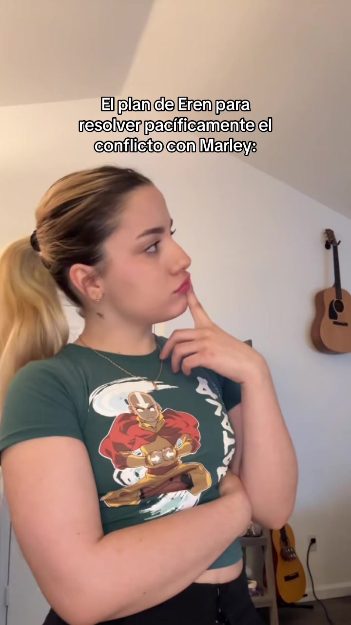 @Amelia🧣