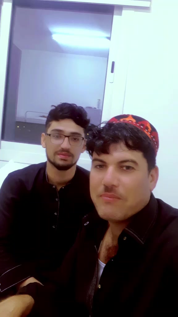 @""گیلمن مومند""