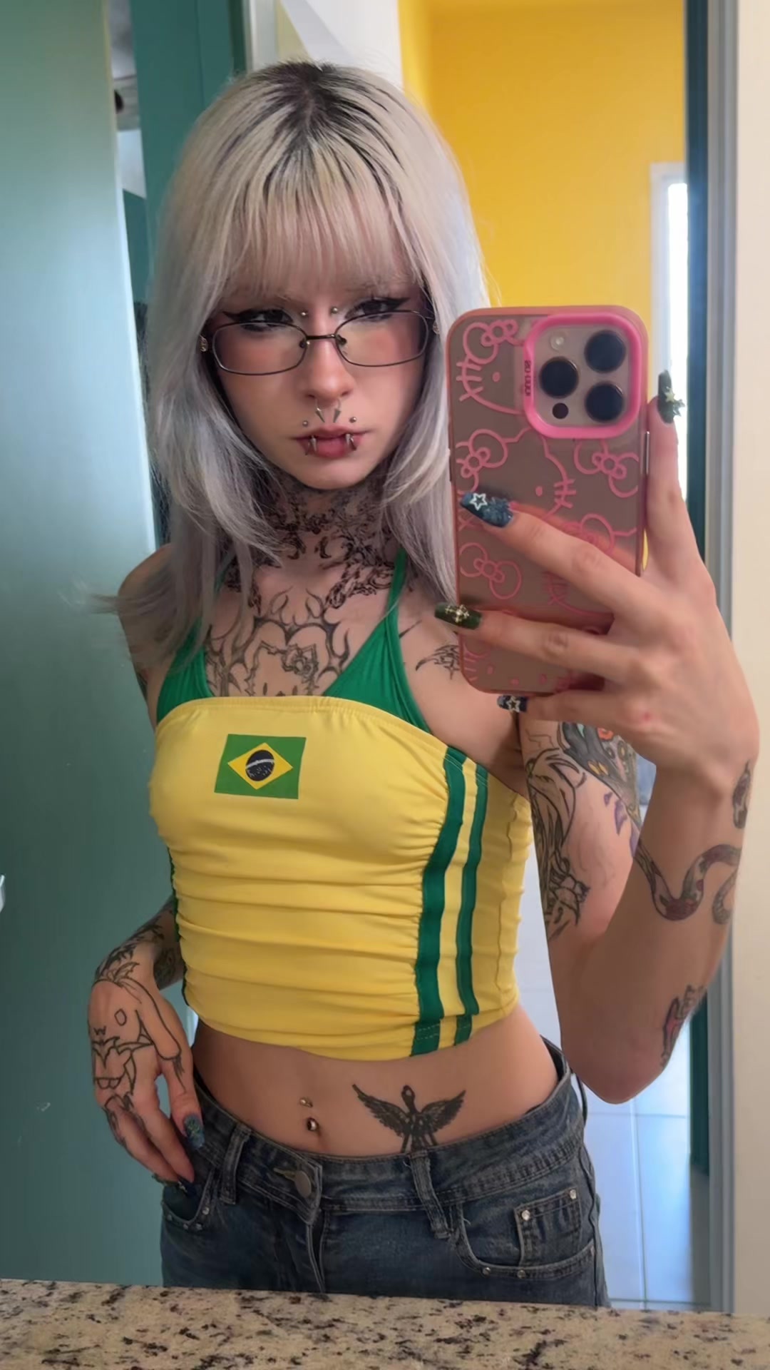 @lu