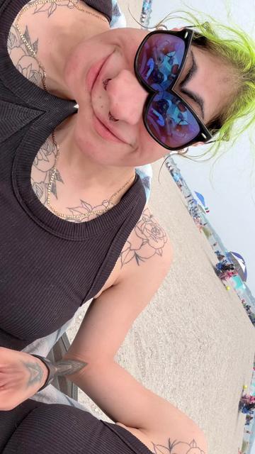 @尺乇乃乇レ 💚🖤