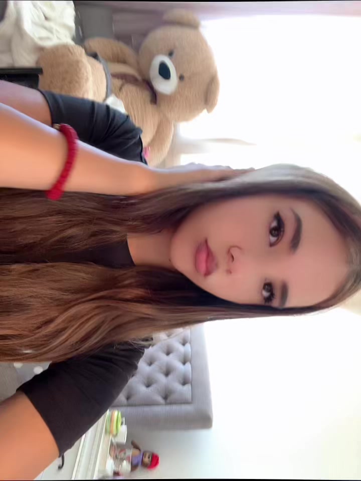 @jovanaa