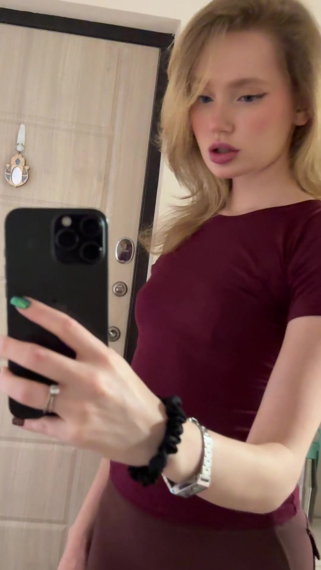 @АЛИША🍎