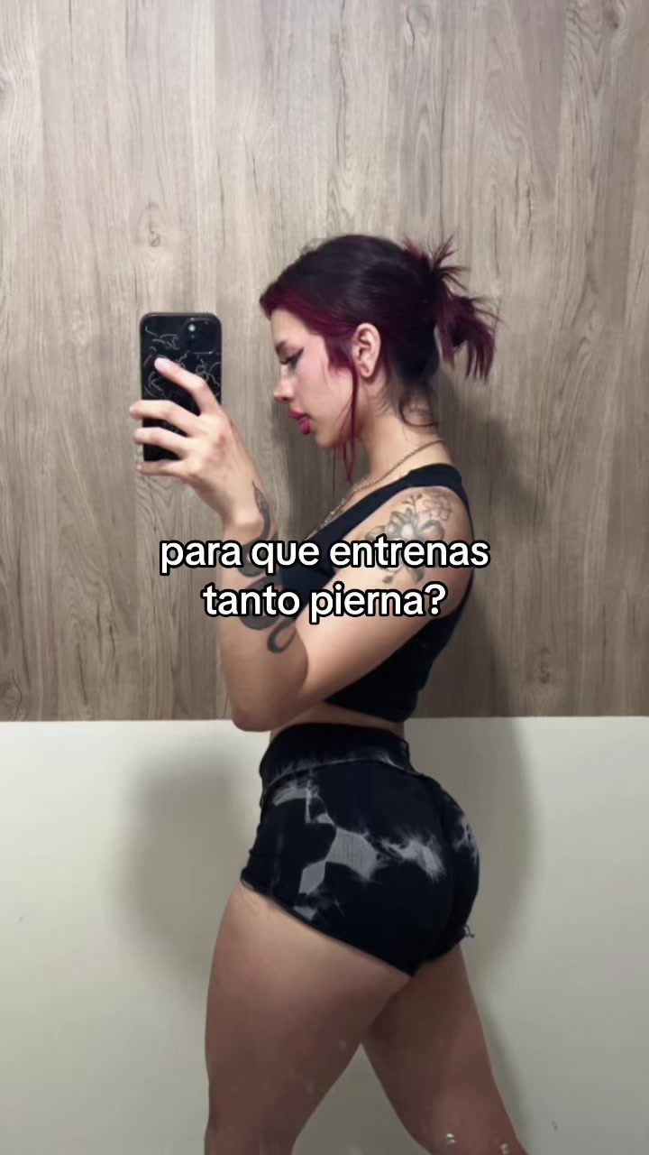 @urthickbaddie