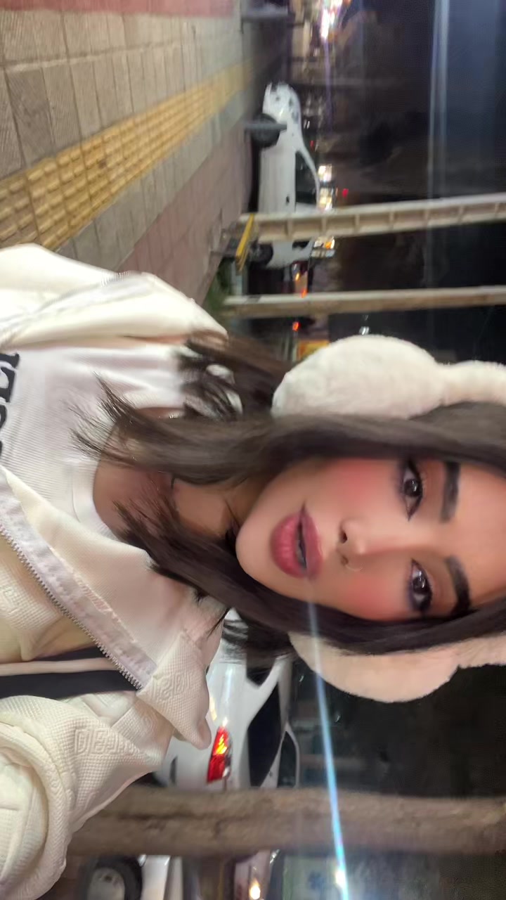 @N I L A