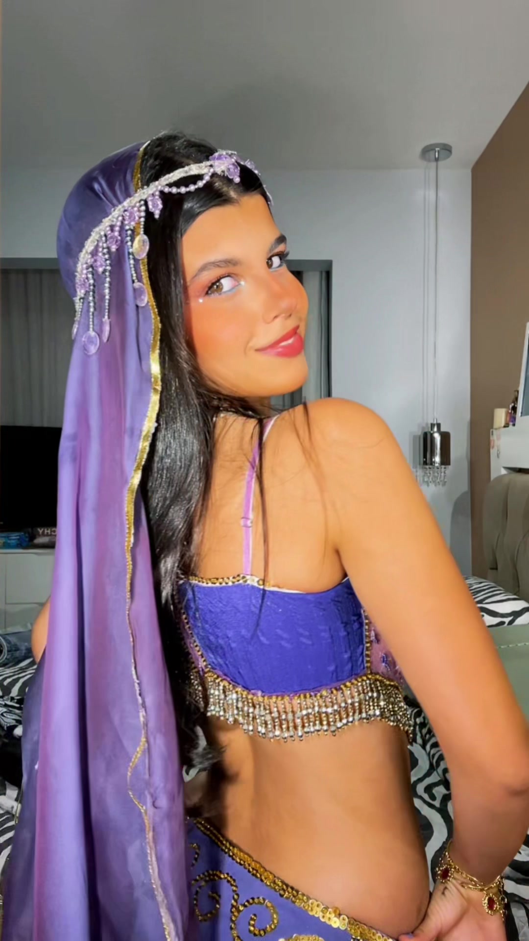 @Gabriela