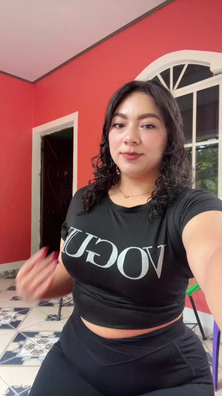 @ERIKA🐈👑🐧