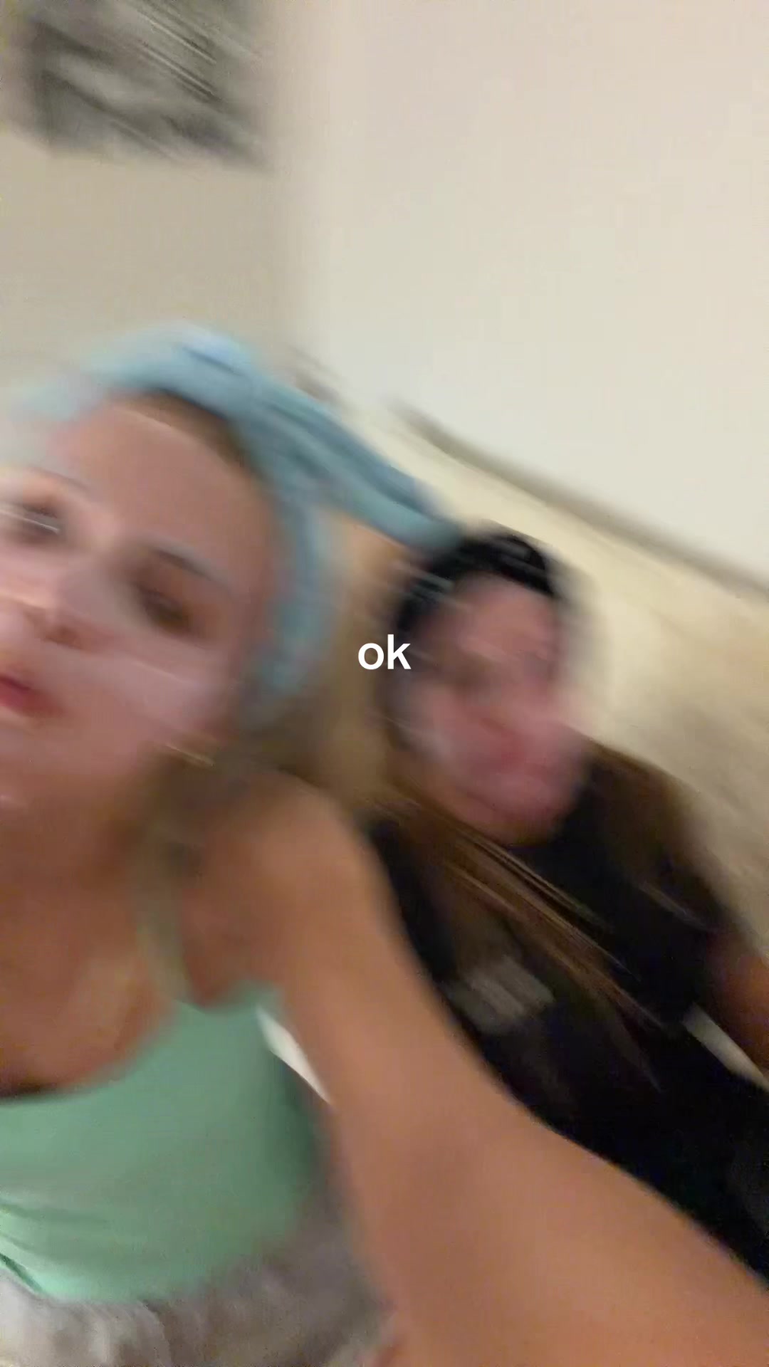 @😫😫
