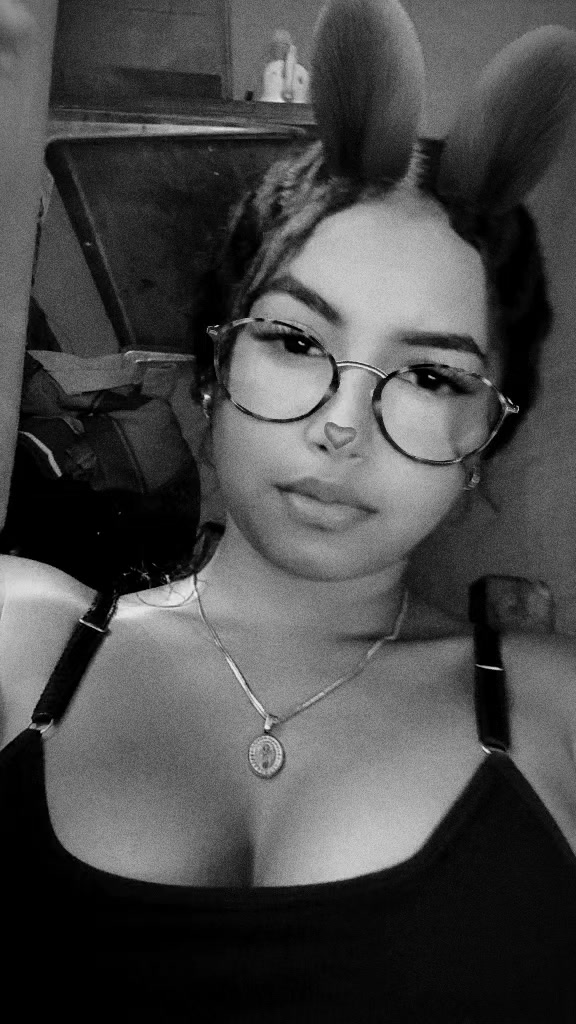 @Valentina♡