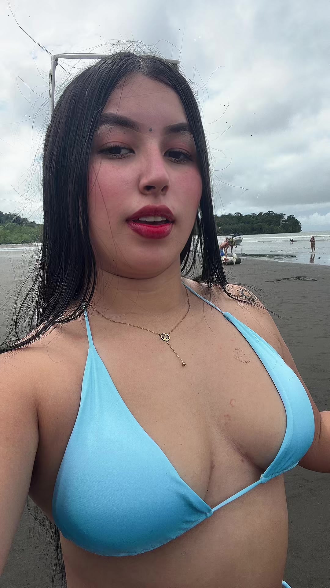 @lauCmejia🫎💜