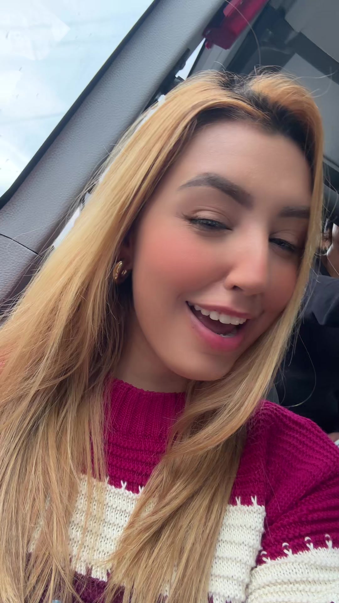 @JULIA CHELERI