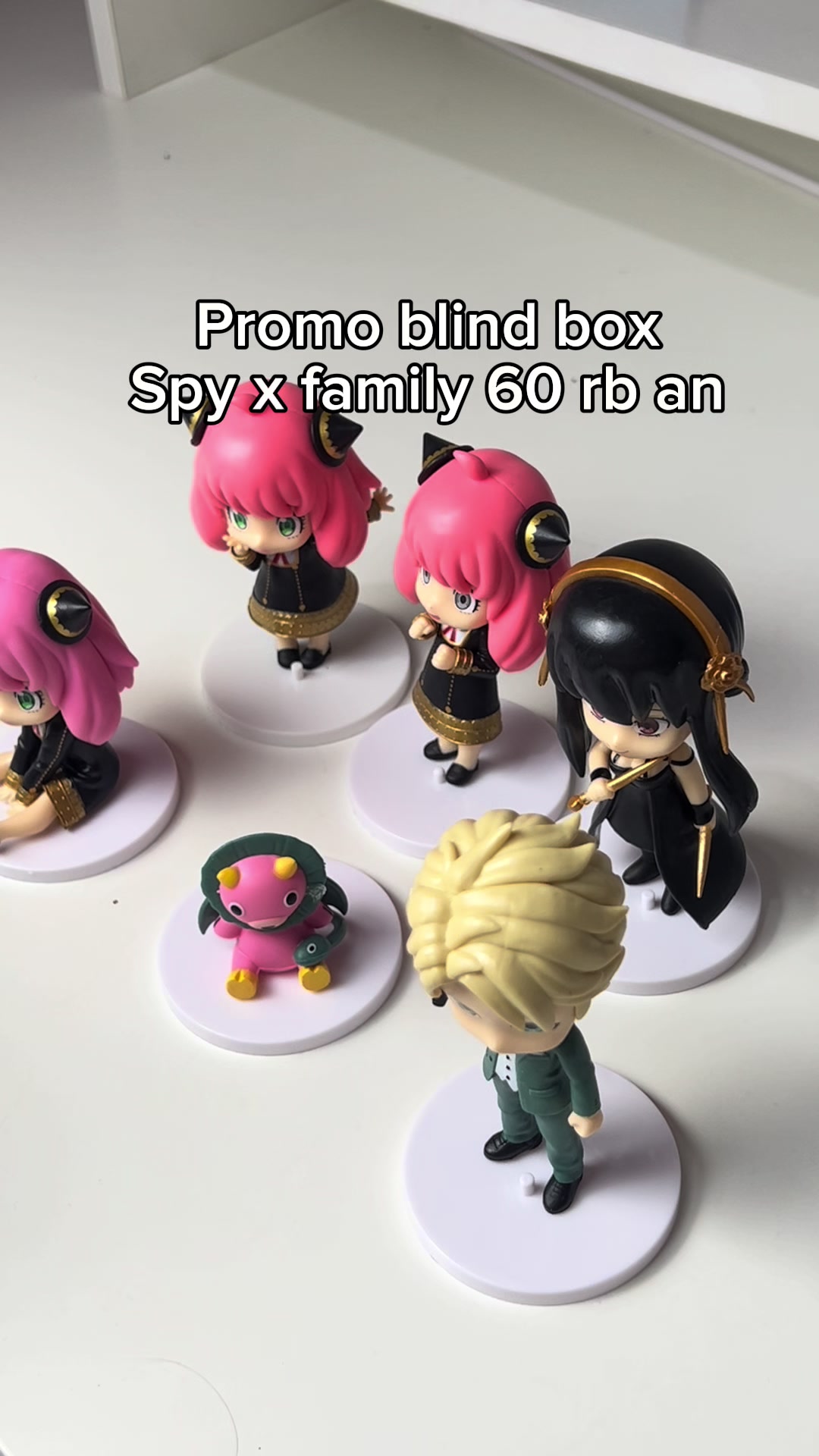 @Randomfinds.id