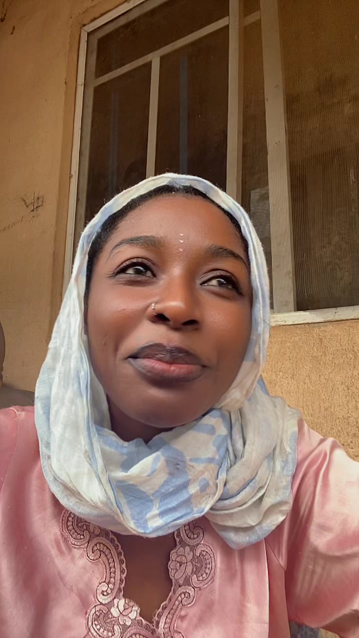 @HAUWAU🇳🇬