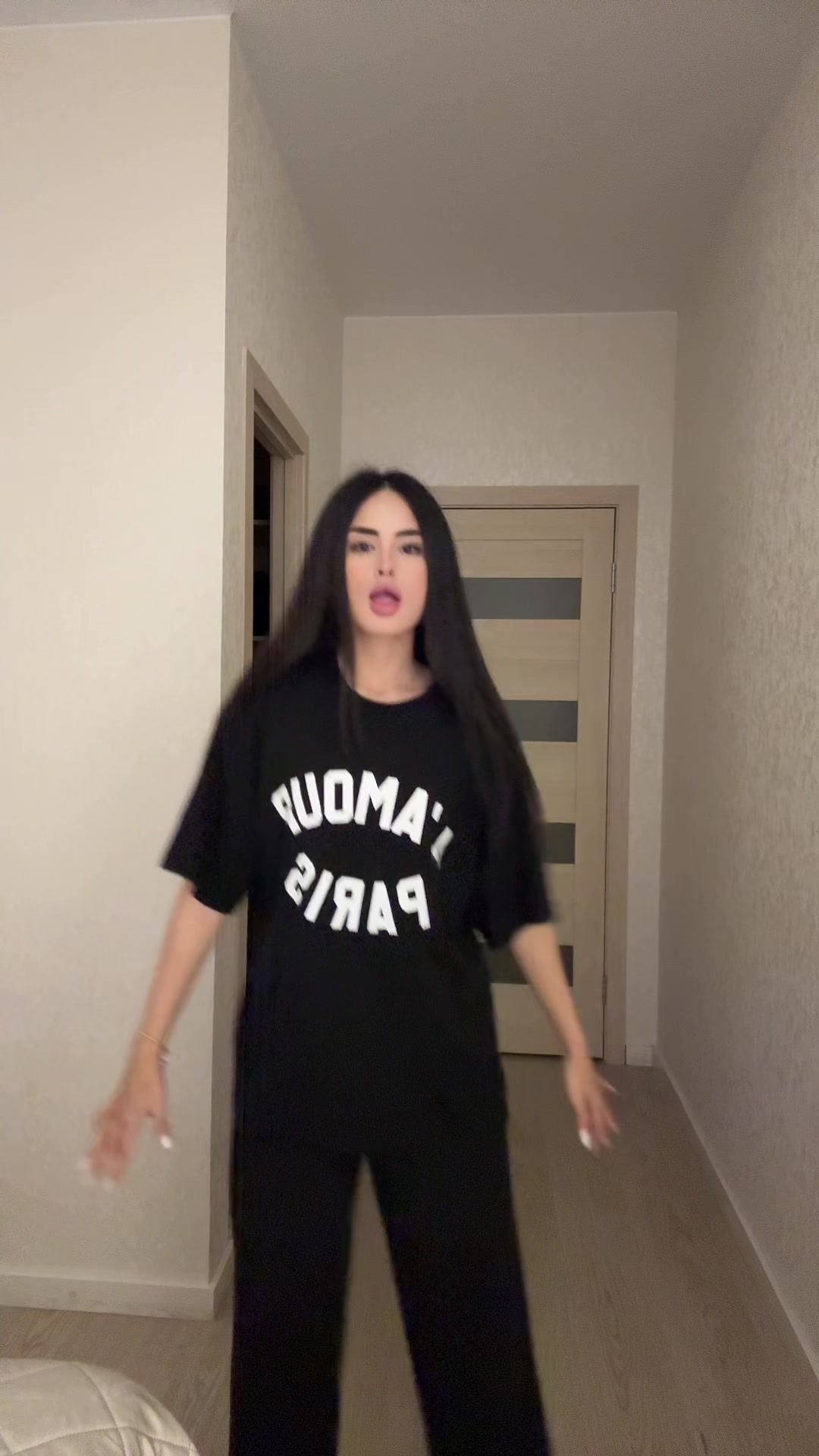 @𝐌𝐬.𝐌𝐈𝐑𝐀🤍