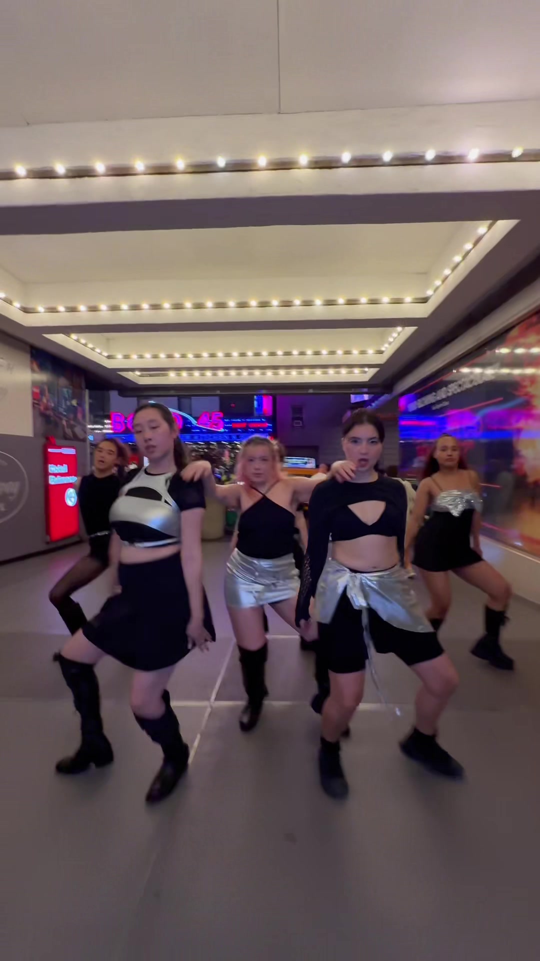 @Not Shy Dance Crew