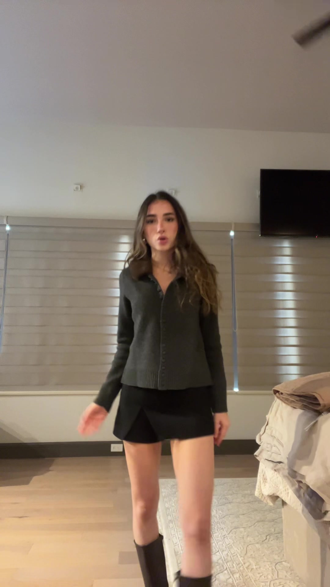 @lorettasofyanez