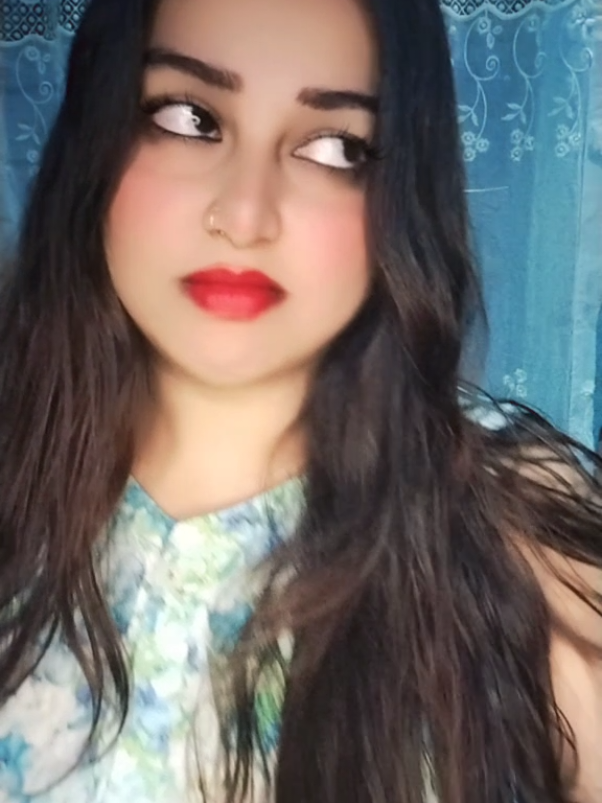 @Neha Live