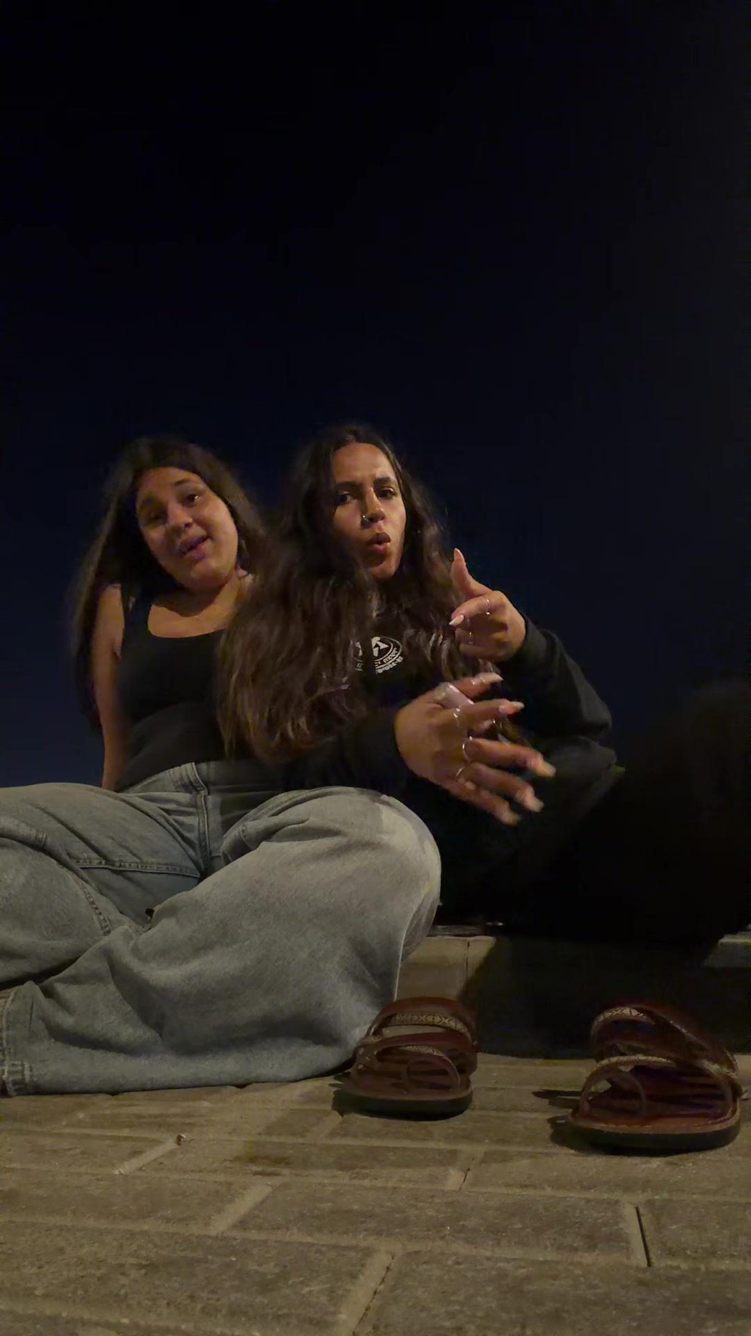 @לינוי מנזר