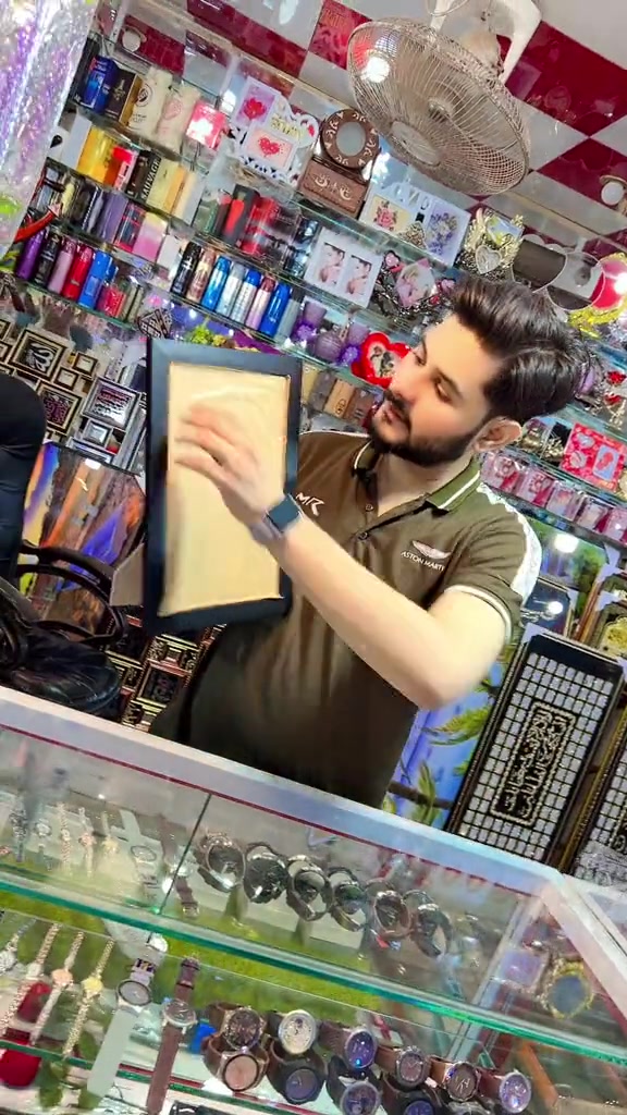 @Junaid gift center 🎁