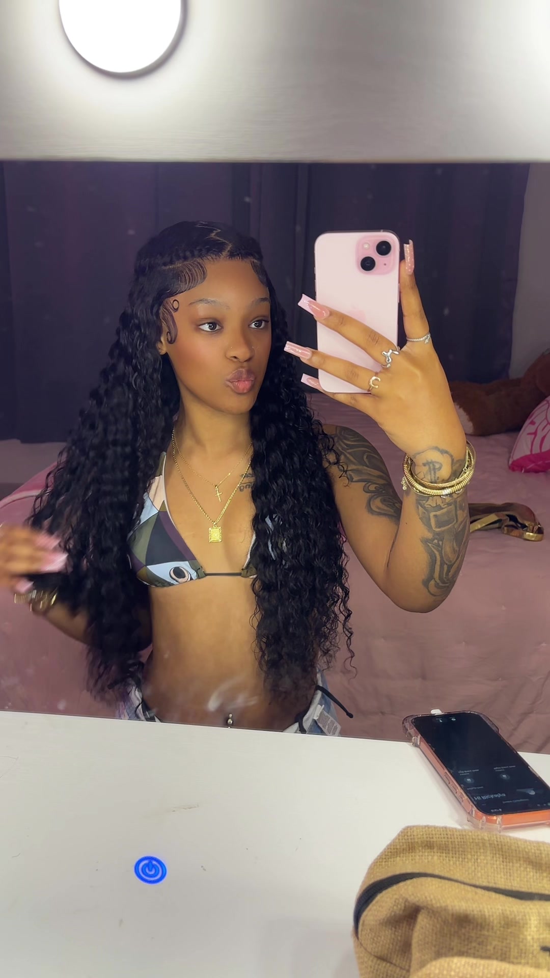@prettyluhhkayy__