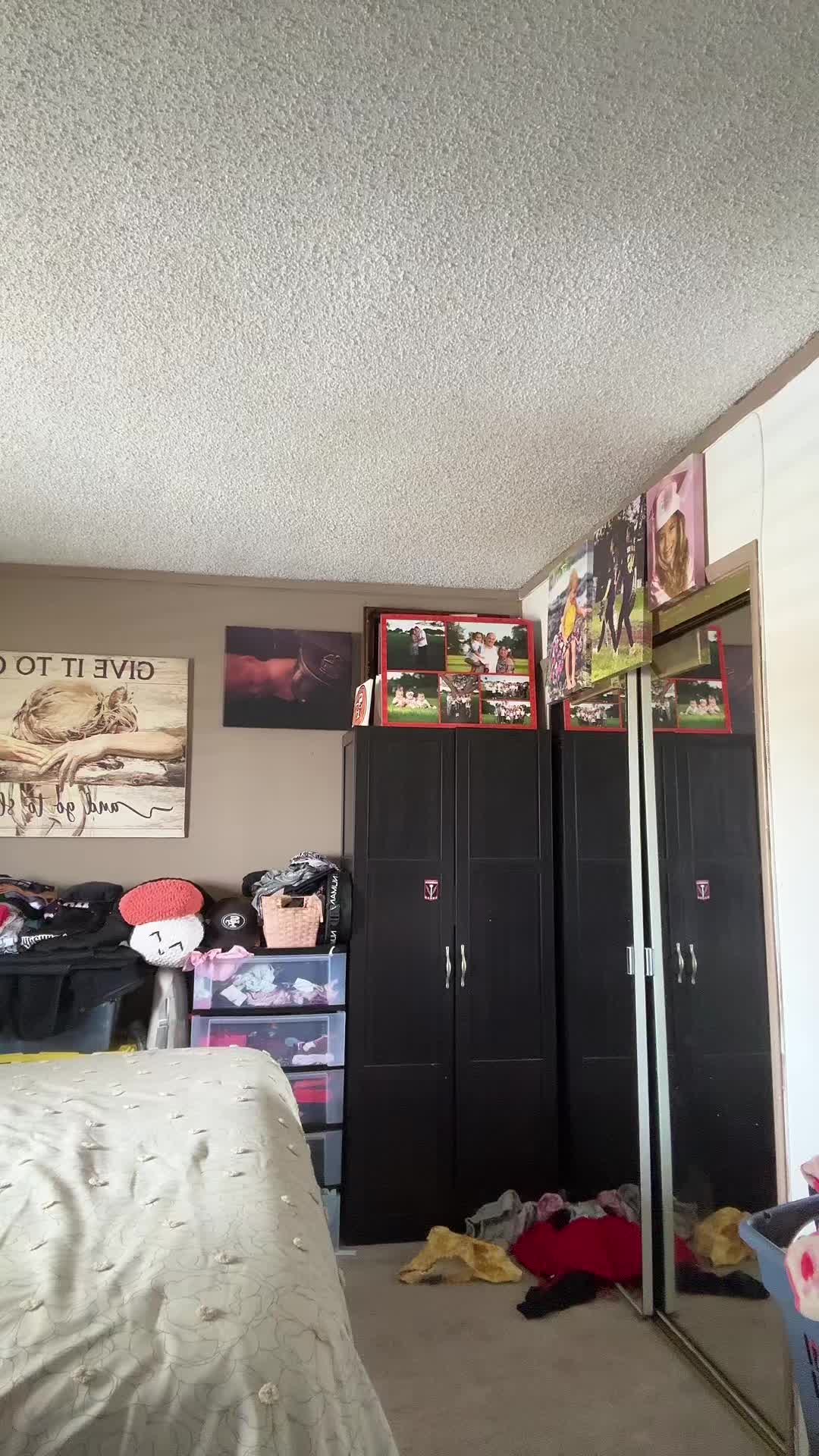 @zariah2464