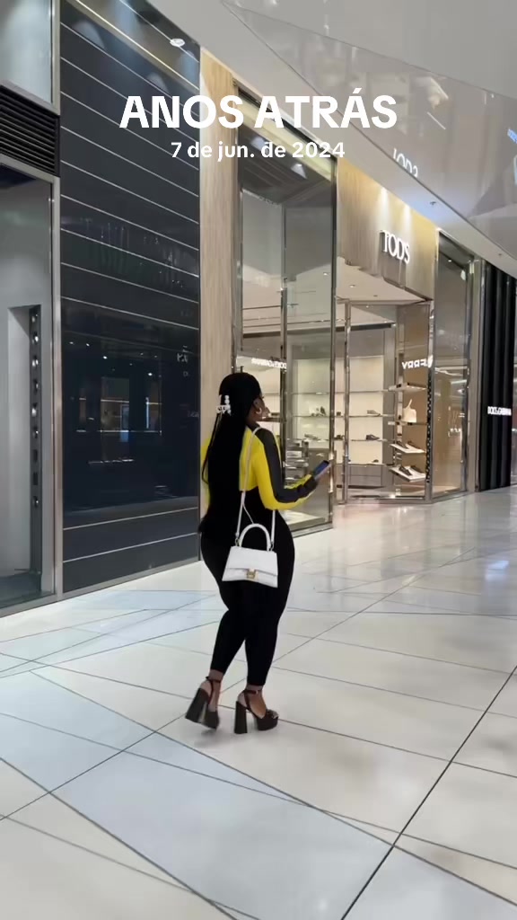 @pettyburnelloo