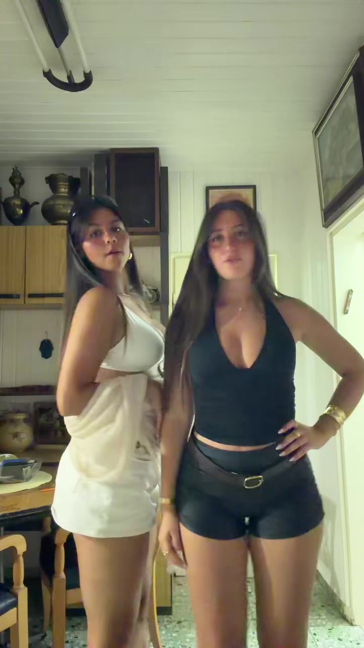 @daniella_zur