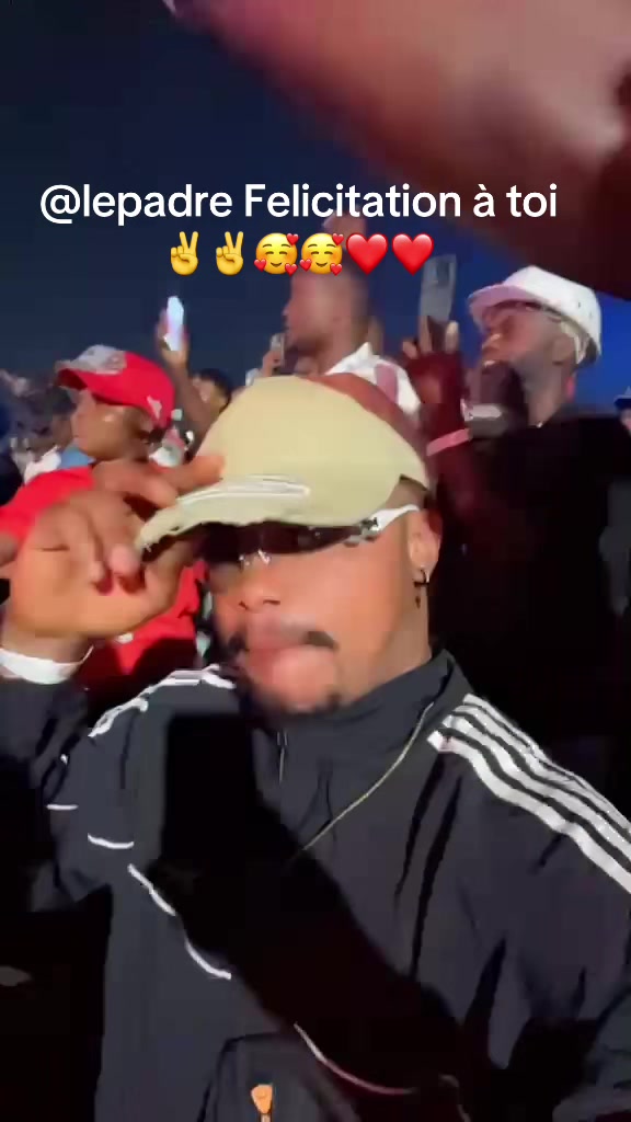 @Nicodeparis