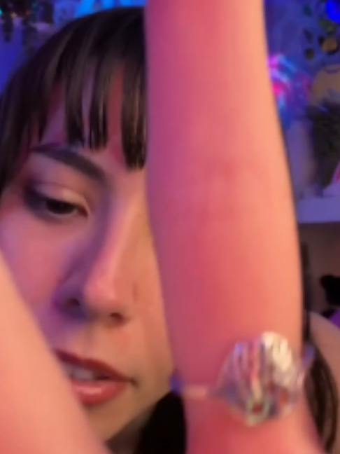 @Luna Bloom ASMR