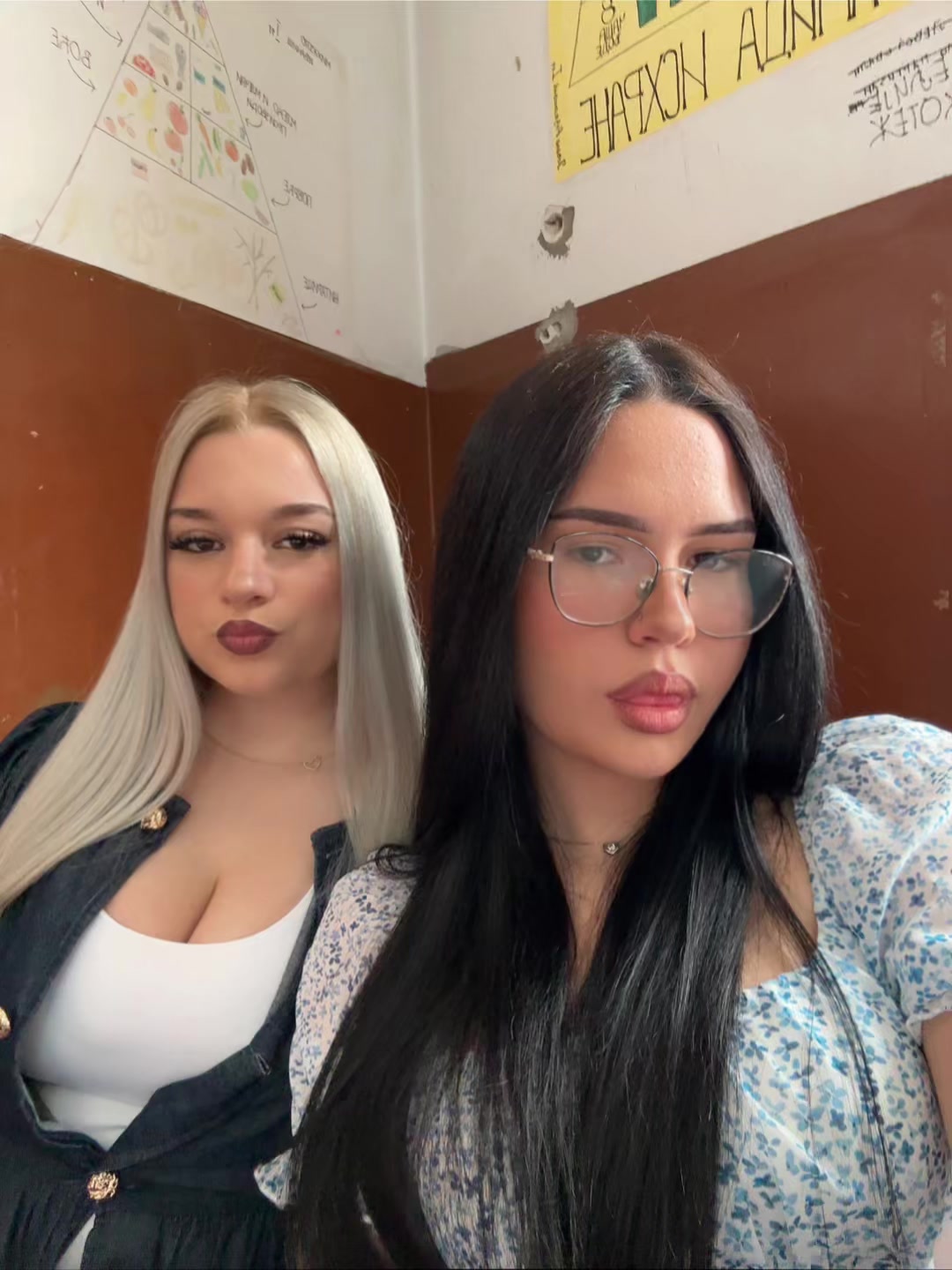 @Нина