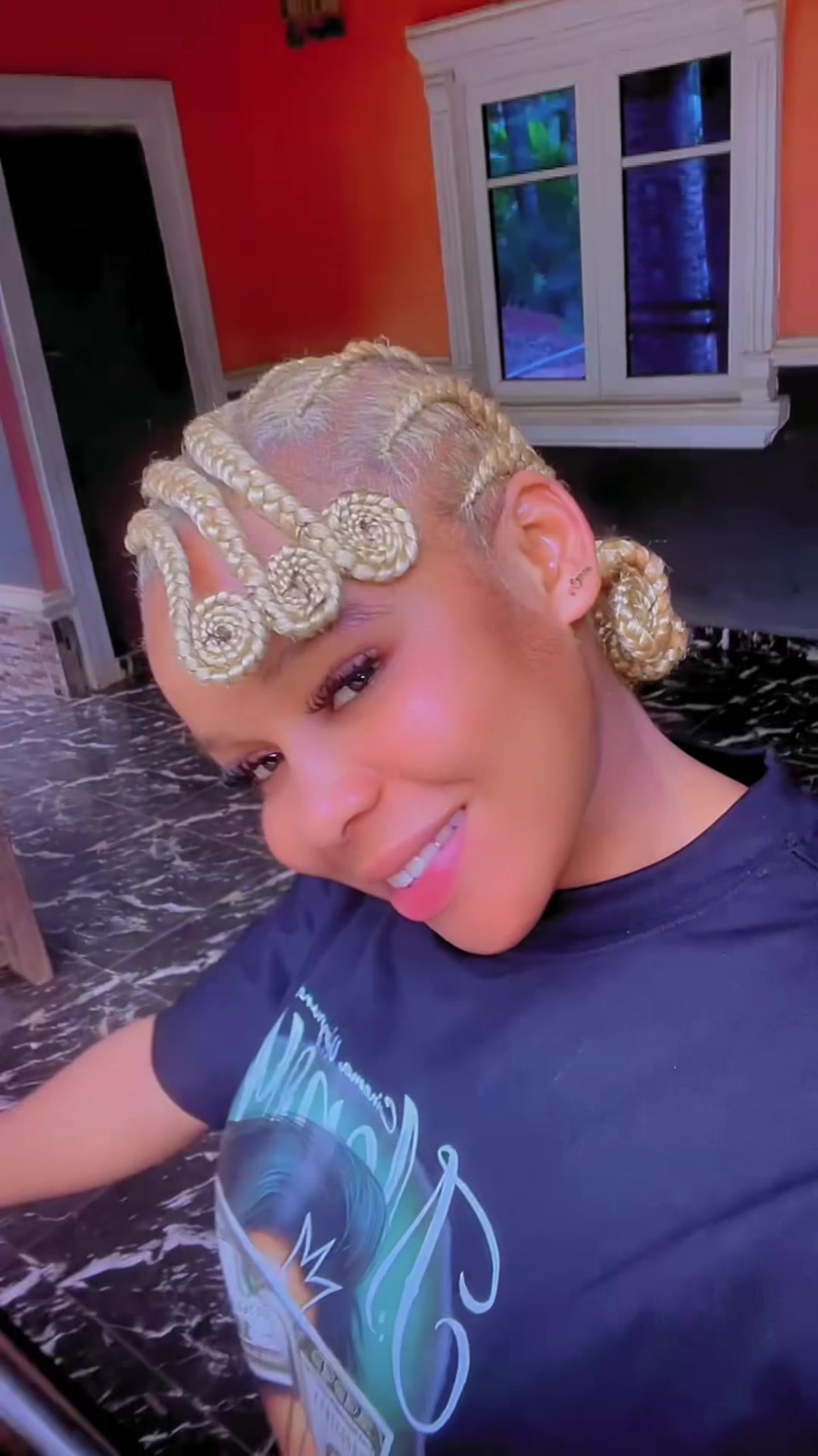 @ISABELLA AKOKWA 🥰