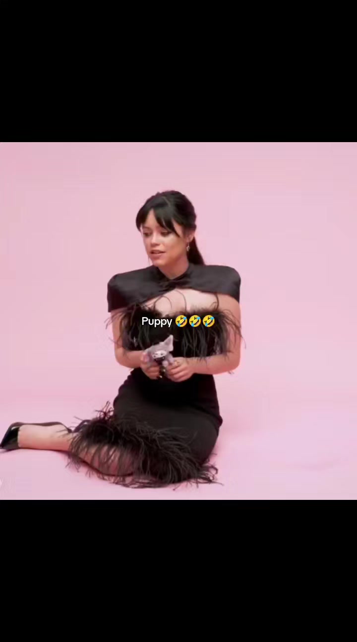 @Jenna Ortega Fan🥝🥑🎧