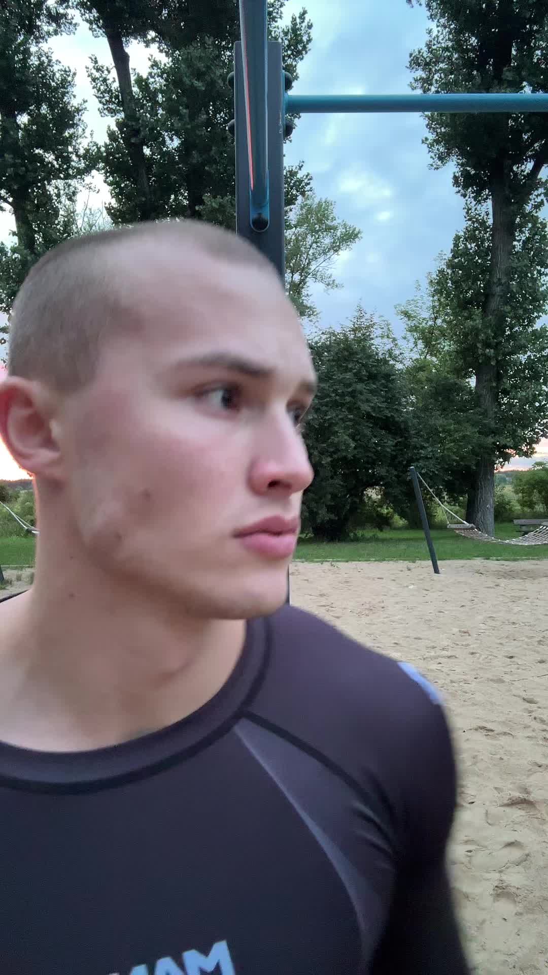 @𝗠𝗘𝗟𝗘𝗫