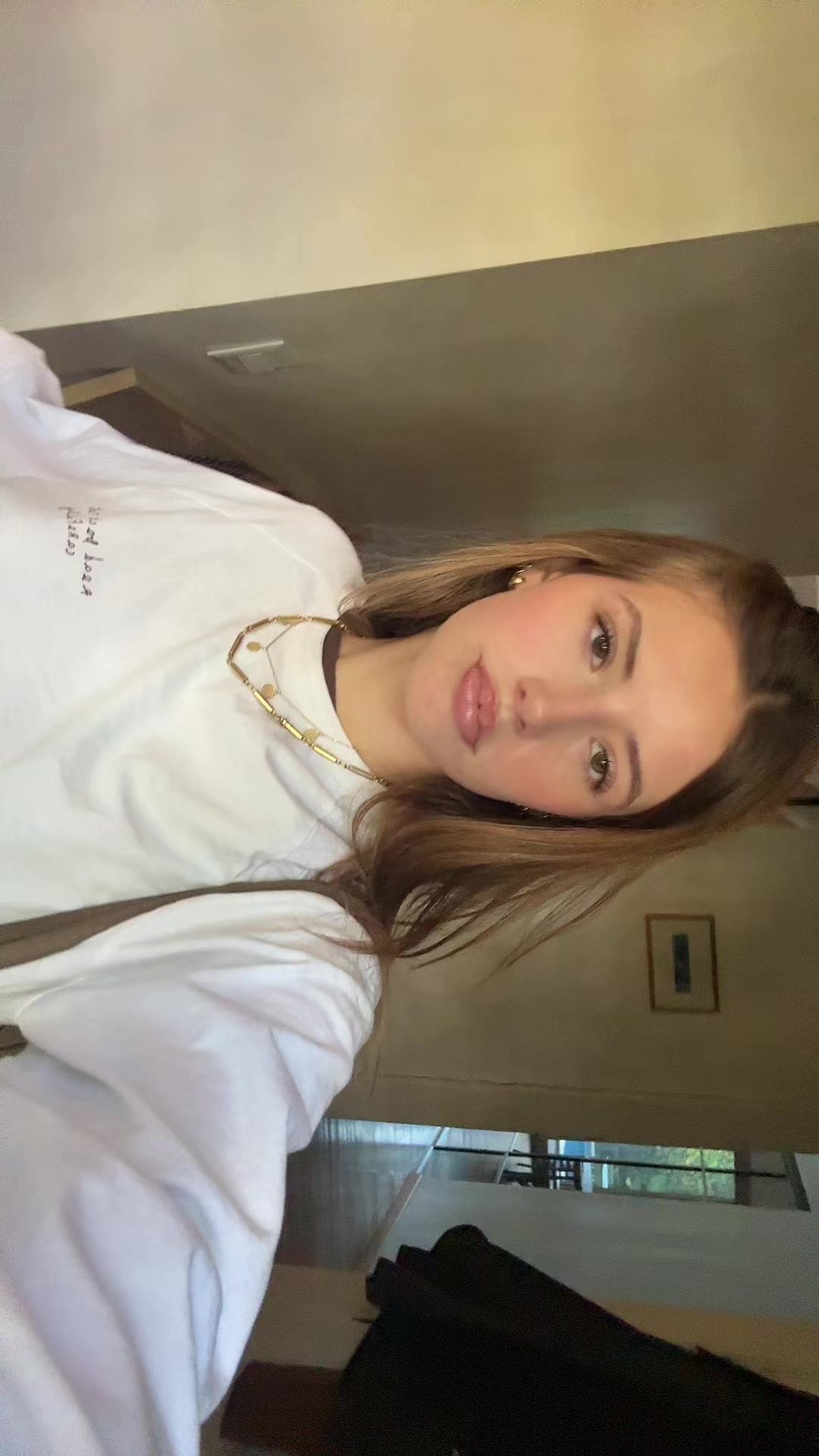 @julilahitou