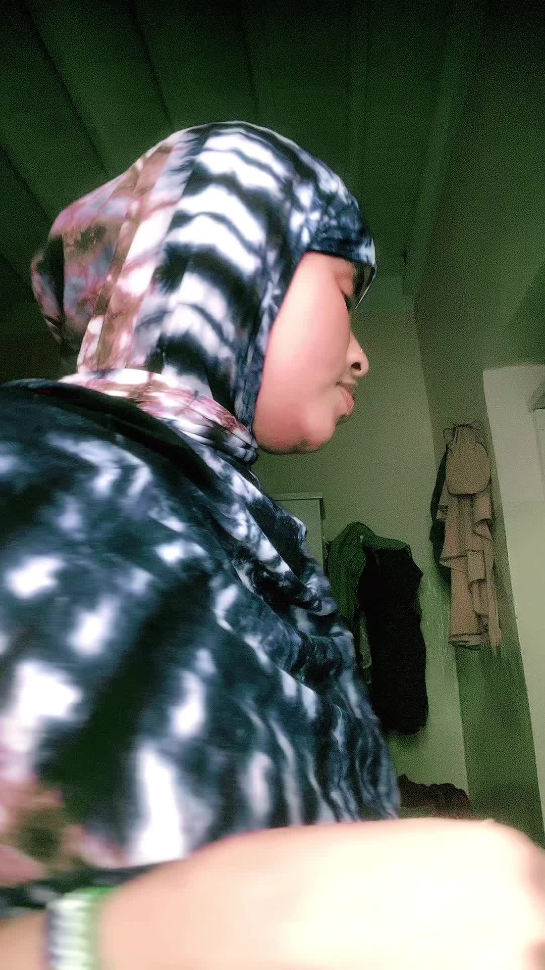 @dr.arizaakh