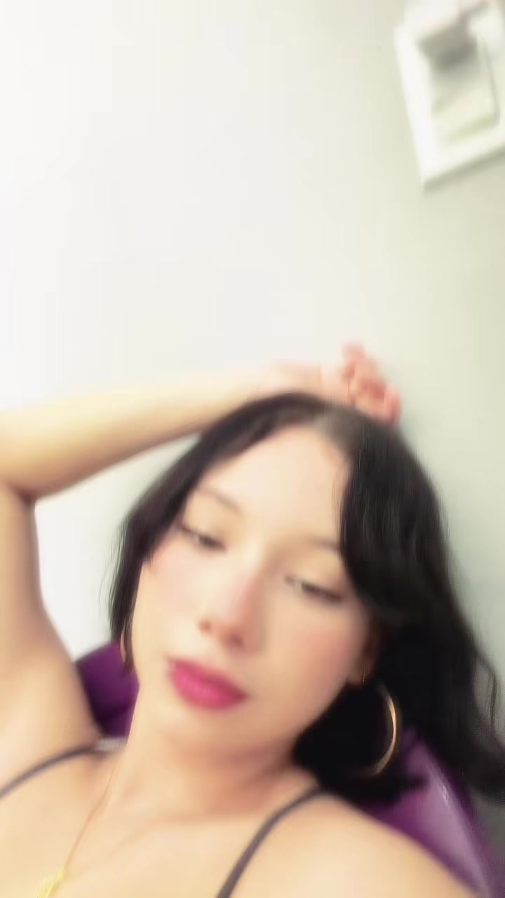 @ラリサ