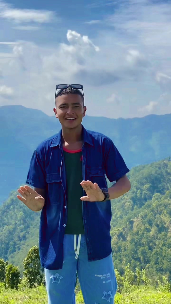 @LAHUREY BOY 🥷