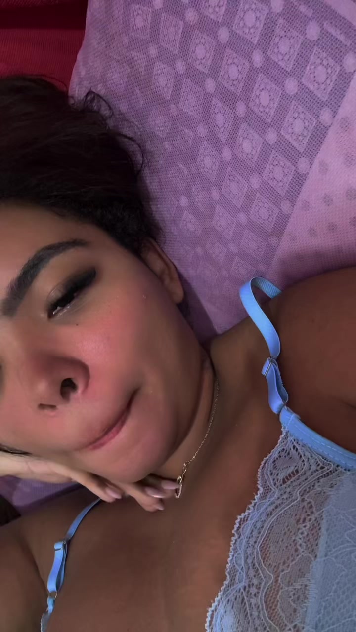 @Bruna vict