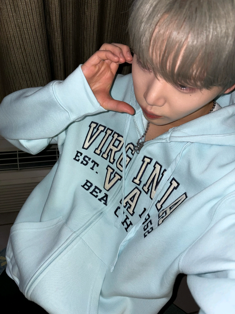 @𝗦𝗮𝗿𝗮𝗵 ᶻ 𝗓 𐰁 .ᐟ